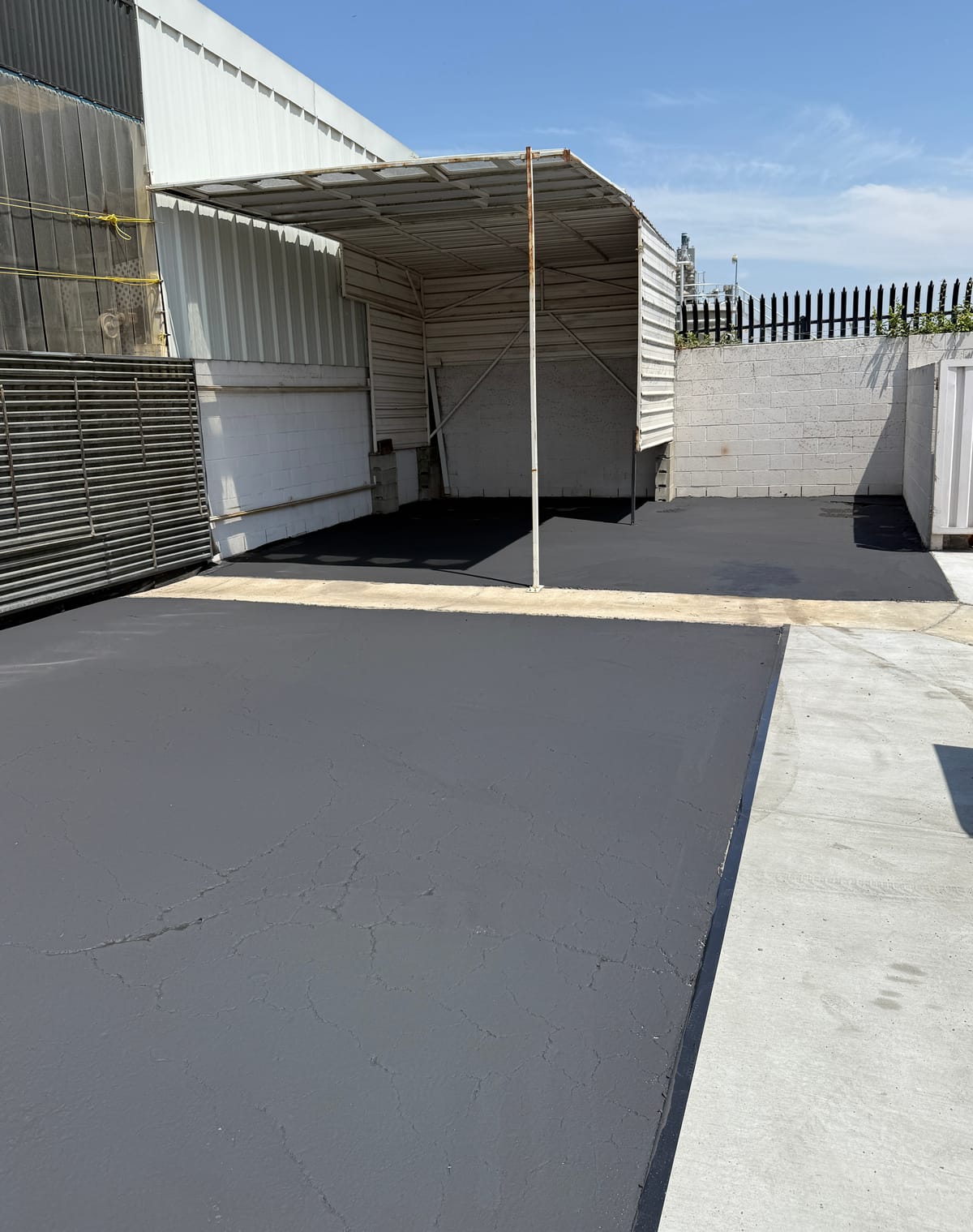 Driveway after sealcoating