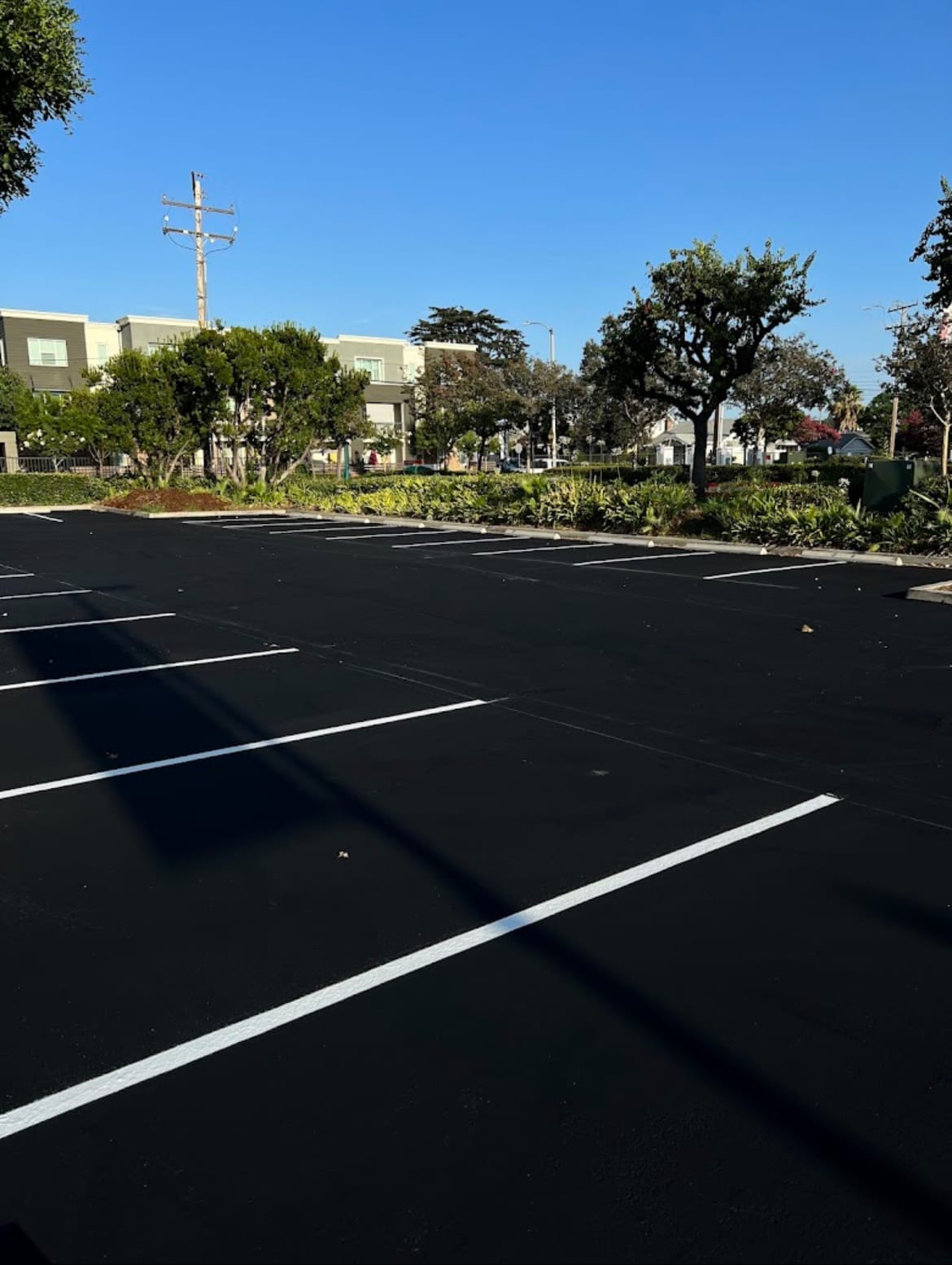 Commercial parking lot sealcoating